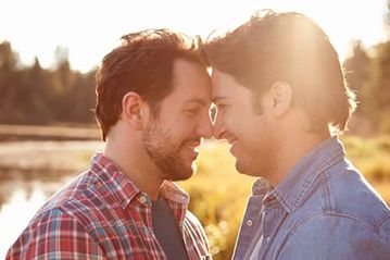 Mehr! die besten gay-dating-seiten im vergleich gay dating 